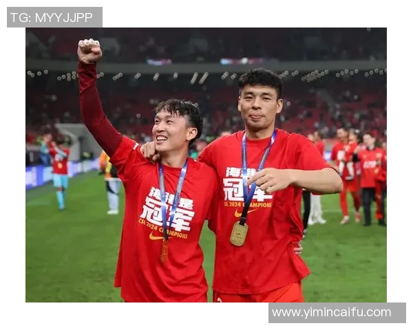 广州足球队个人能力排名创新高引发热议球迷期待新赛季表现 广州足球队个人能力排名创新高引发热议球迷期待新赛季表现