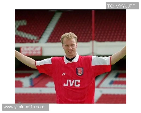 荷兰足球明星的成长之路与辉煌成就探秘 荷兰足球明星的成长之路与辉煌成就探秘