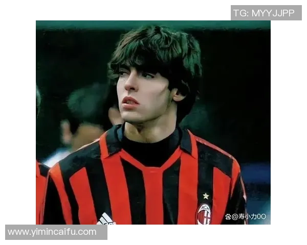 退役足球明星帅哥的魅力与人生转折揭秘 退役足球明星帅哥的魅力与人生转折揭秘